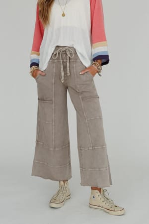 Lucky One Wide Leg Pant: undefined
