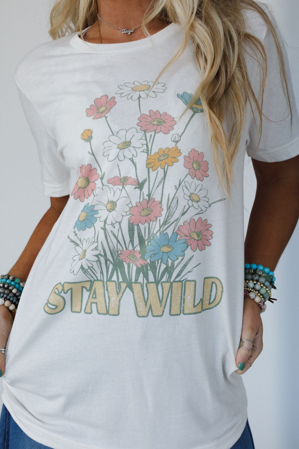 The Nest Wander Wild Graphic Tee - Ivory