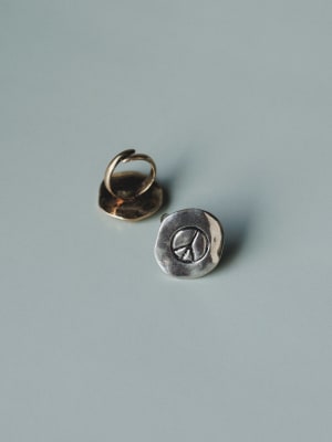 peace-pact-ring-silver/Silver