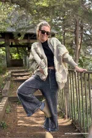 wrapped-in-stars-oversized-cardigan-taupe/Taupe