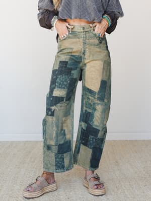 Wildflower Lasso Barrel Jeans: Multi