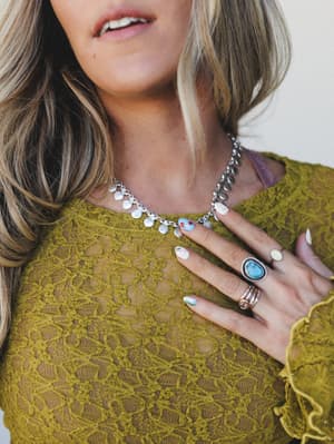 Nights in Nepal Necklace: Silver