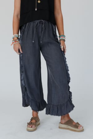 Drift Wave Ruffle Wide Leg Pants: undefined