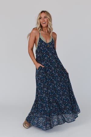 The Nest Oasis Pocket Maxi Dress: undefined
