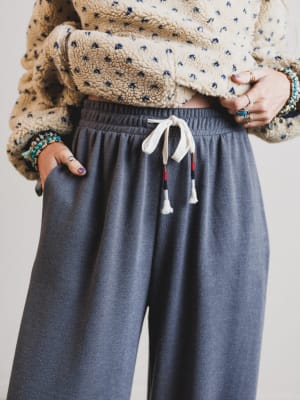the-nest-laid-back-love-jogger-pants-charcoal/Charcoal