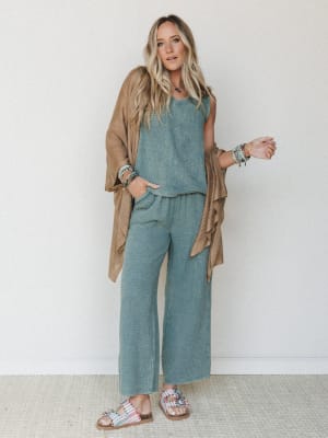 on-a-trip-3-piece-ootw-set-ash-jade/Ash Jade
