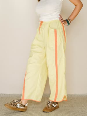 Spring Again Pants - Yellow L / Yellow