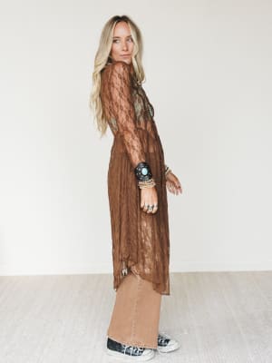 madden-wide-leg-jeans-brown/Brown