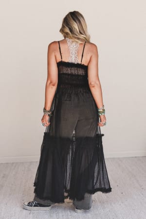 light-layers-maxi-dress-black/Black