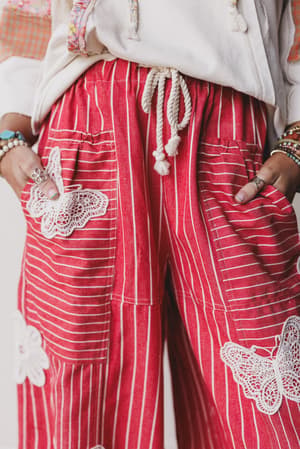 winged-wanderer-patchwork-barrel-pants-red/Red
