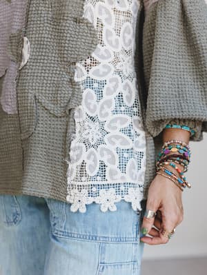 lace-bliss-flower-patch-top-olive/Olive