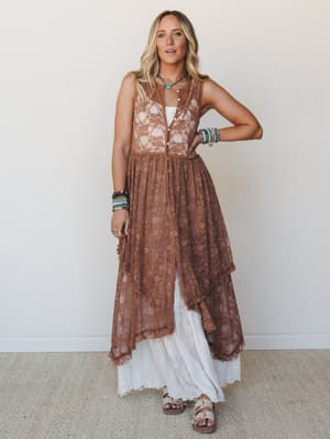 Sienna Lace Dress: undefined