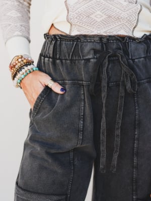 lucky-one-wide-leg-full-pant-black/Black