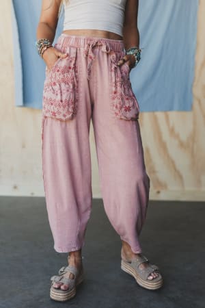zyana-wide-leg-pants-rose/Red