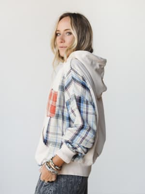Moonwake Hoodie - Ivory S / Ivory