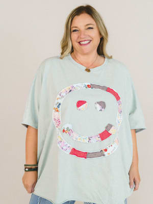 Big Smiles Tee - Sage L / Sage