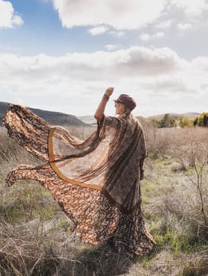 Paisley Tapestry Free Flow Duster Kimono: paisley-tapestry-free-flow-duster-kimono-brown/Brown