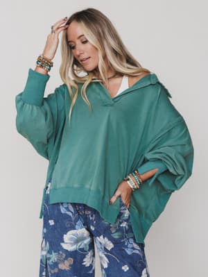 Candace Oversized Collar Sweatshirt: candace-oversized-collar-sweatshirt-washed-green/Green