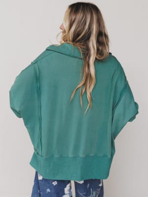 candace-oversized-collar-sweatshirt-washed-green/Green