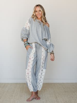 Lace Mia Set 2 Piece Bundle: default