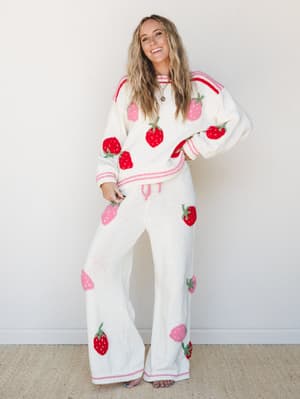 Strawberry Cloud Set 2 Piece Bundle: Cream Multi
