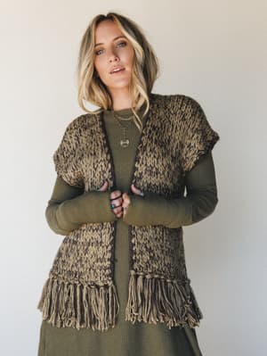 Color Garden Vest: color-garden-vest-olive/Olive