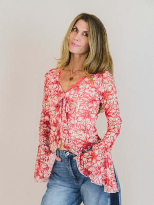 Foxy Flower Bell Sleeve Top - Red L / Red