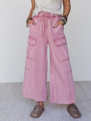 Game On Cargo Wide Leg Pant: game-on-cargo-wide-leg-pant-burgundy/Mauve
