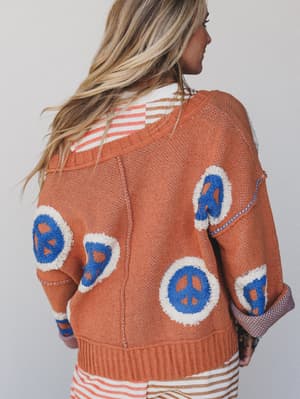 peaceful-patterns-top-orange/Orange