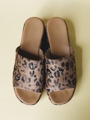Harbor Platform Slide - Leopard 8 / Leopard