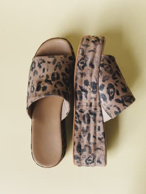 Harbor Platform Slide - Leopard 8 / Leopard