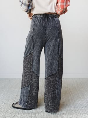 Printed Spirit Wide Leg Pants - Ash Black S / Ash Black