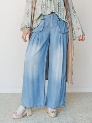 East Bay Loose Fit Cargo Jeans: undefined