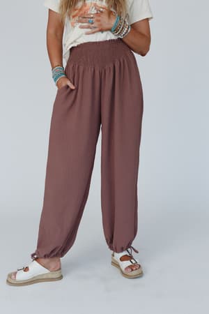 oceana-cinched-pants-mocha/Mocha