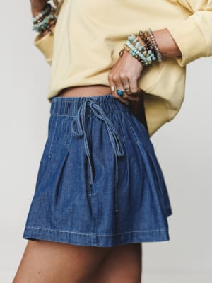 Instant Classic Shorts - Dark Denim S / Dark Denim