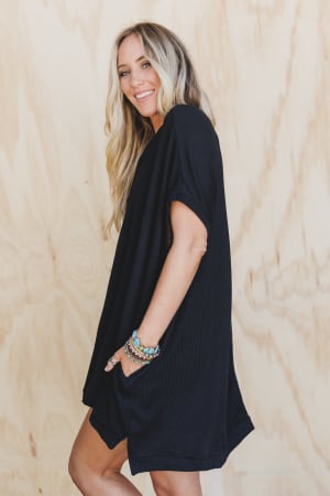 the-nest-moon-glow-texture-dress-black/Black