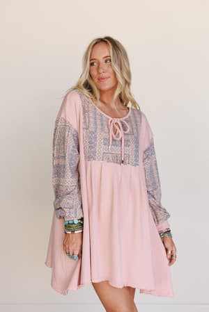 the-nest-sky-light-dress-dusty-coral-rose-multi/Rose Multi