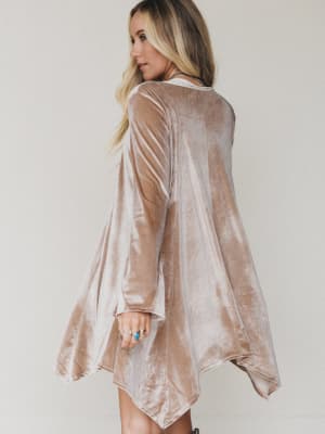 The Nest Golden Hour Bell Sleeve Velvet Dress: undefined