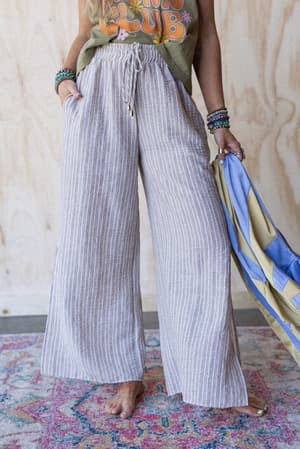 the-nest-soul-spark-wide-leg-pants-natural/Beige