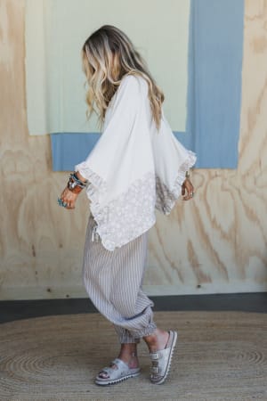 Taupe