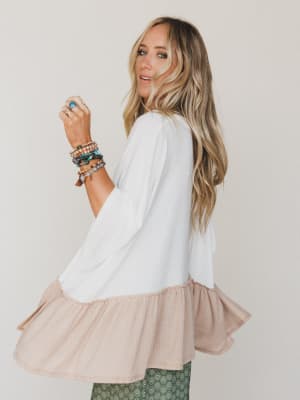 The Nest Sally Ruffle Top - Off White Camel XL / Off White Camel