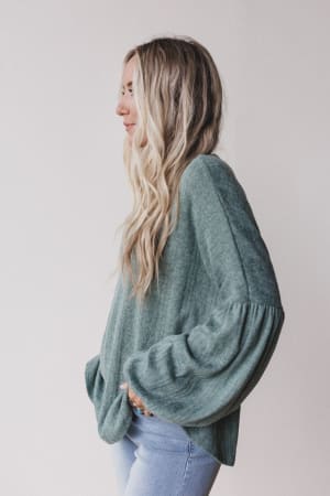 sweet-heart-balloon-sleeve-knit-sweater-olive/Olive