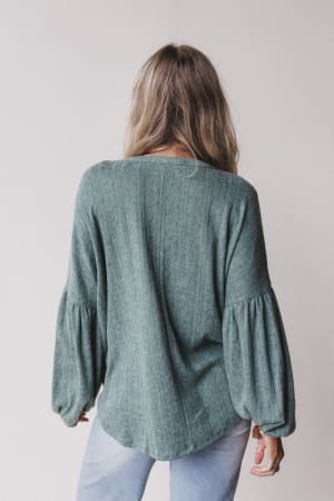sweet-heart-balloon-sleeve-knit-sweater-olive/Olive