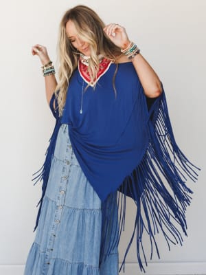 The Nest Showstopper Fringe Top: undefined