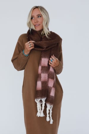 cider-stroll-scarf-rust/Rust