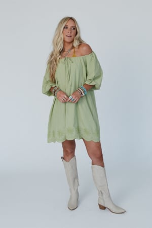 moonlit-orchid-dress-moss/Moss