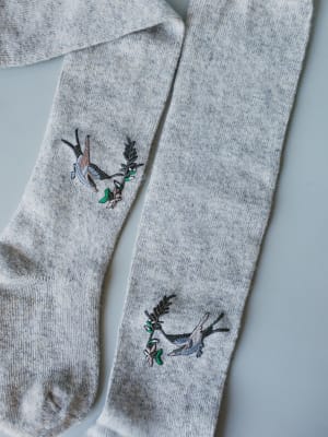 birds-of-a-feather-knee-high-socks-heather-gray/Heather Gray