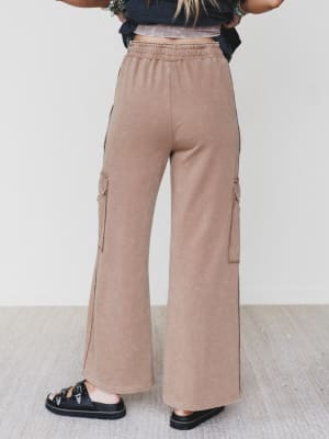 It's a Match Wide Leg Pants - Mocha Mousse L / Mocha Mousse