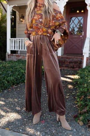 luxe-nights-velvet-drawstring-pants-coco23/Coco