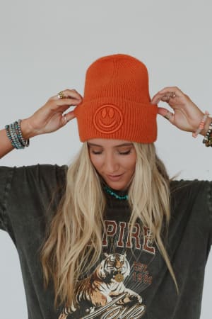 nesta-smiley-beanie-orange/Orange